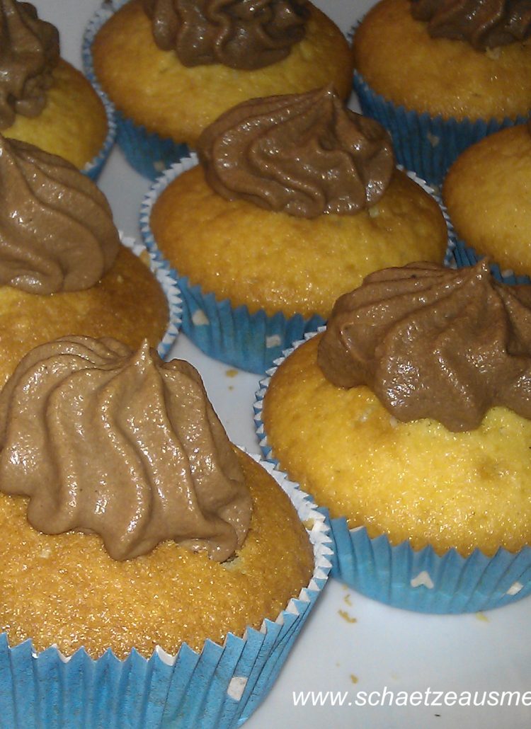 Winter-Cupcakes mit Schokoladen-Topping