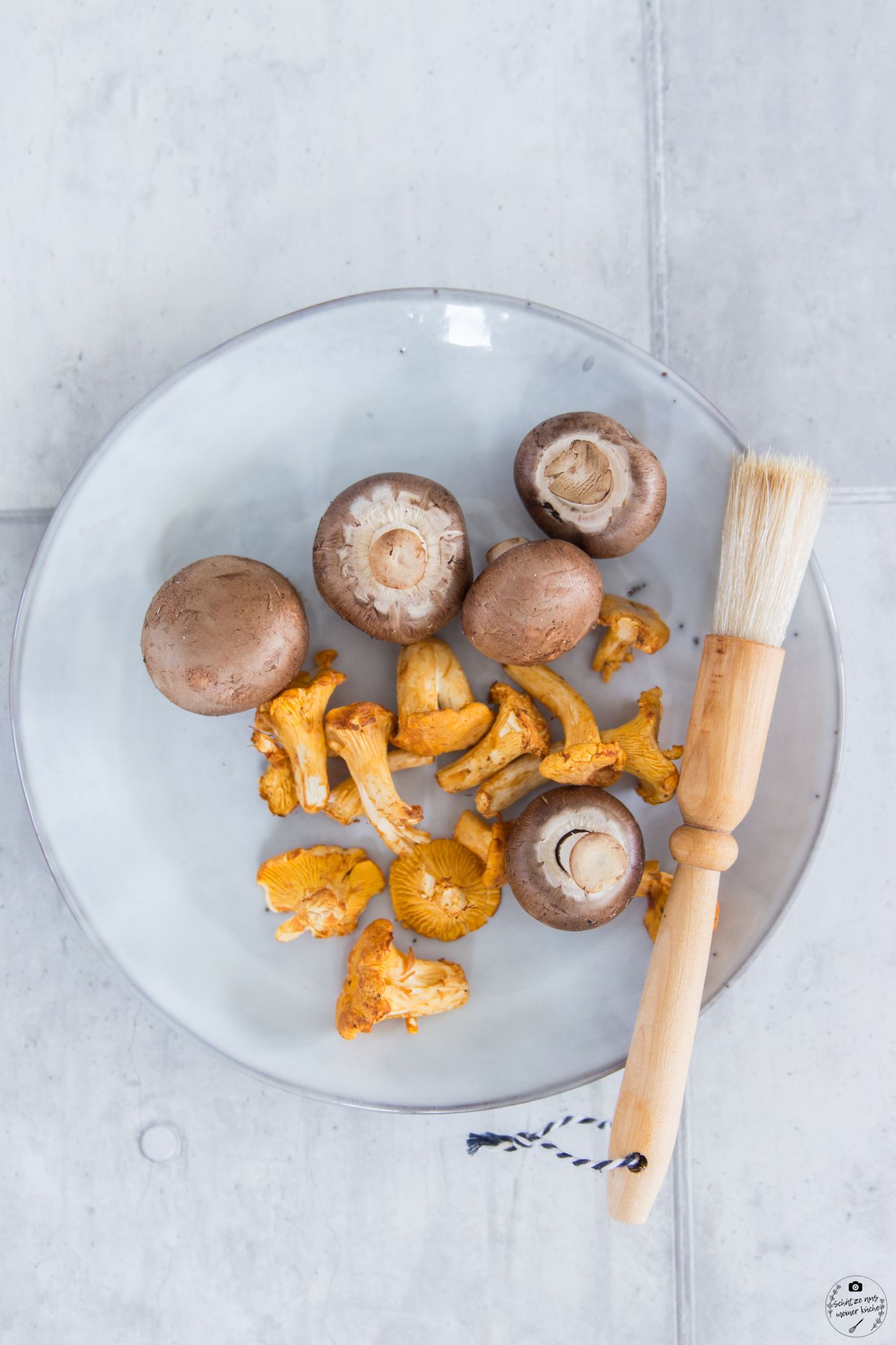 Gebratene Maultaschen mit Hokkaido-Kürbissauce und Pilz-Kräuter-Gemüse Bürger Maultaschen Schätze aus meiner Küche